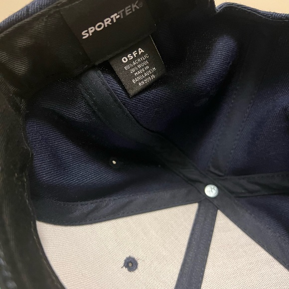 Get Raw Nutrition Simple R hat - Picture 3 of 3